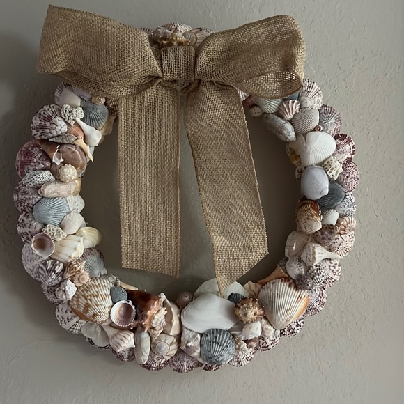 Other - Hand Crafted Seashell Wreath
